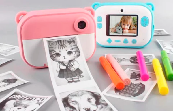 kid instant print camera in pink and blue