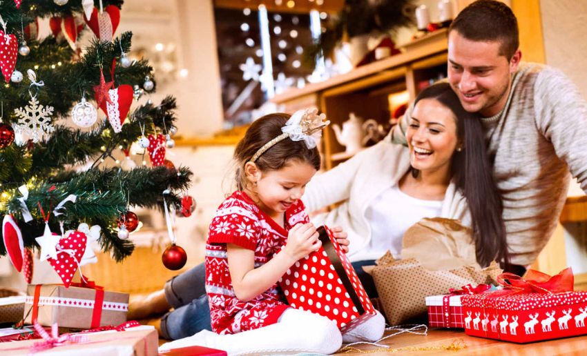10 Christmas Gifts That Create Memories Not Just Messes