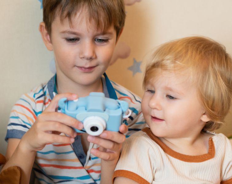 Kids playing with LittleLens camera